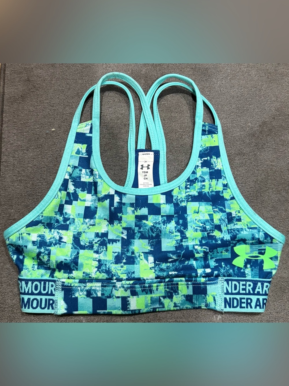 Youth small under Armour sport bra